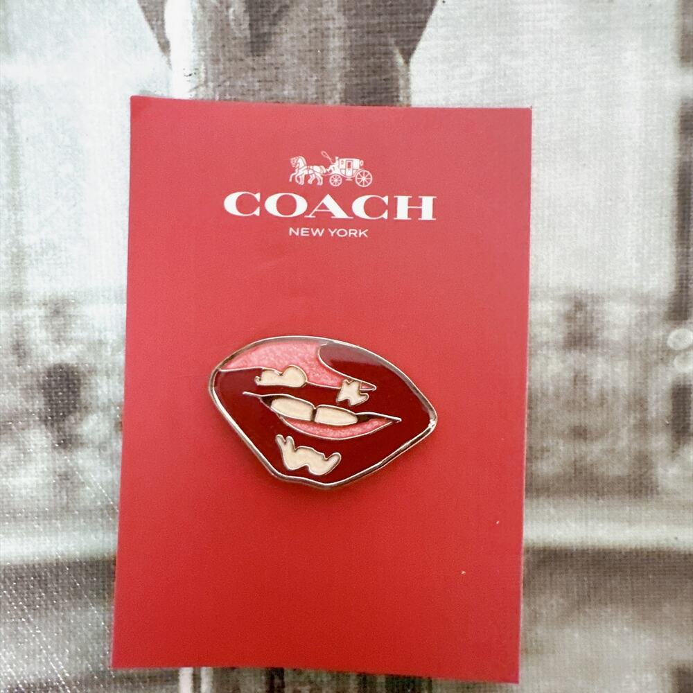NWT Coach F21659 Lip Enamel Pin Multicolor Pop‑Art Collectible Lapel Pin